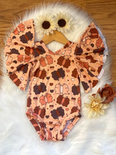 Load image into Gallery viewer, Tan Afro Butterflies - Choose Your Style

